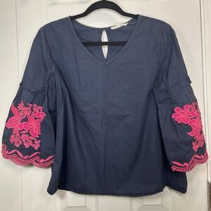 Solitaire Womens Top Sz M Embroidered Floral Bell Sleeves Cotton Navy Pink Boho